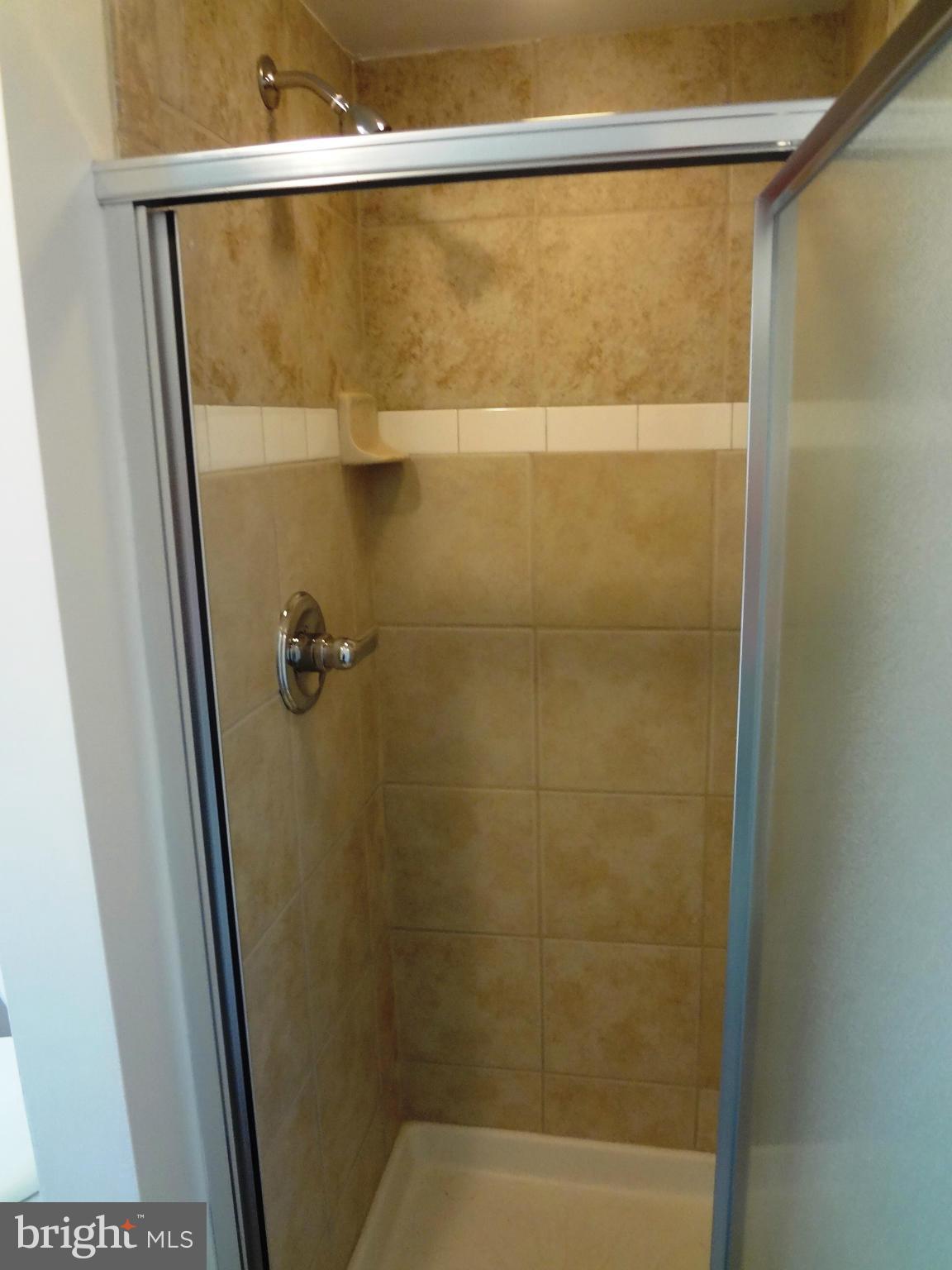 SHANNONDALE - Residential