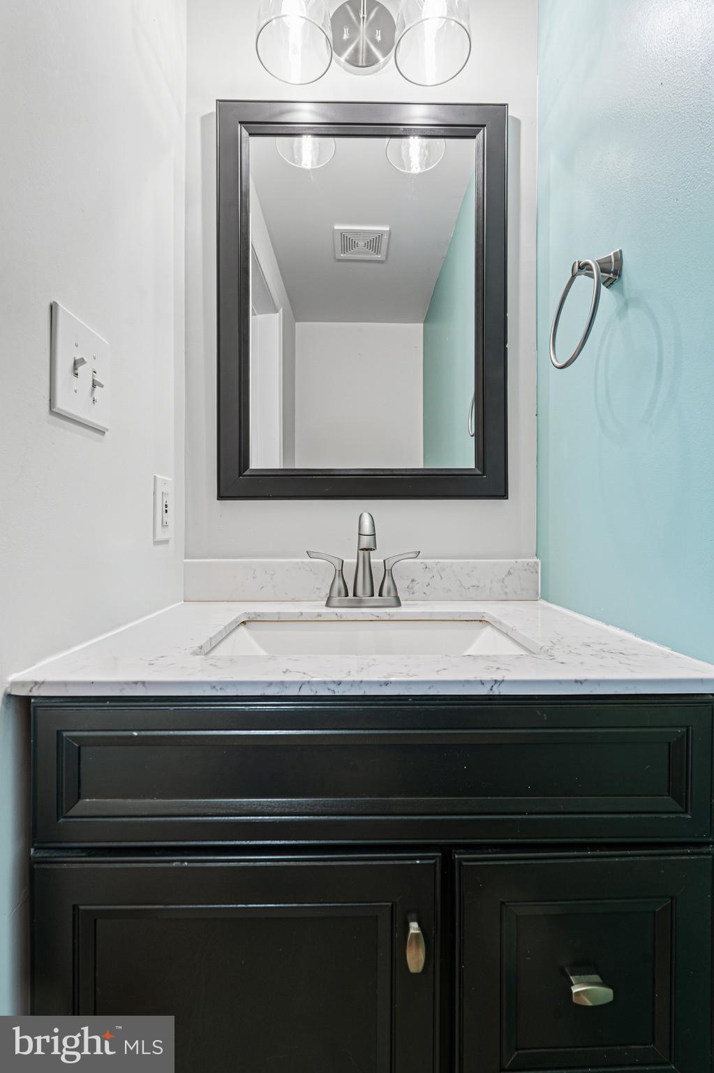 MIDDLE RIVER - Residential