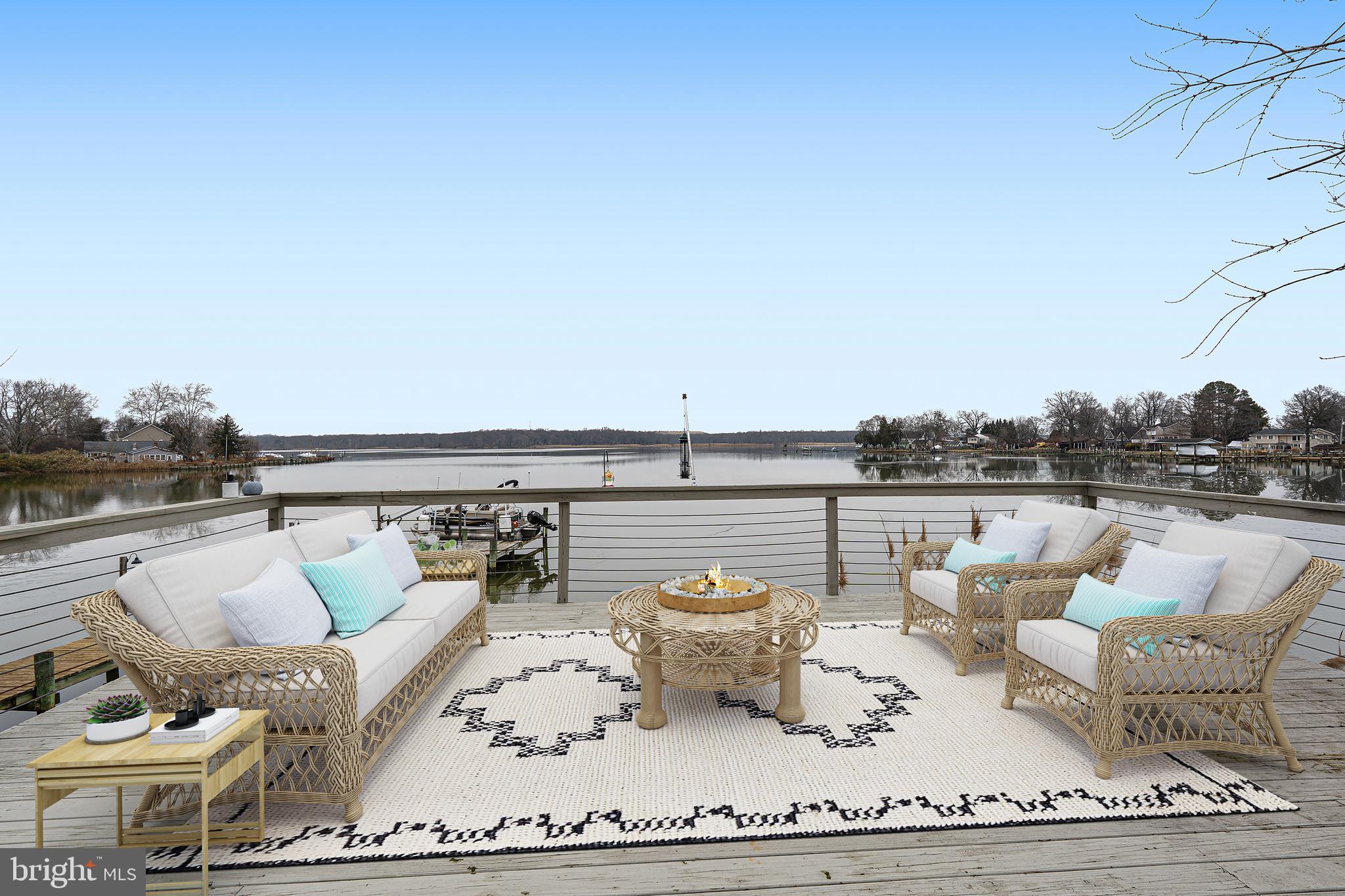 MIDDLE RIVER - Residential