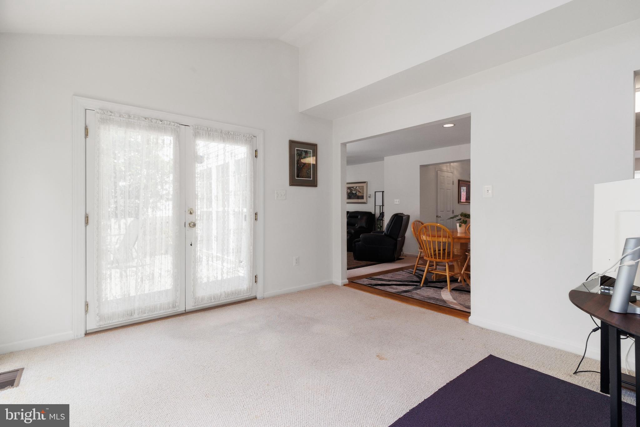 SENECA CROSSING - Residential