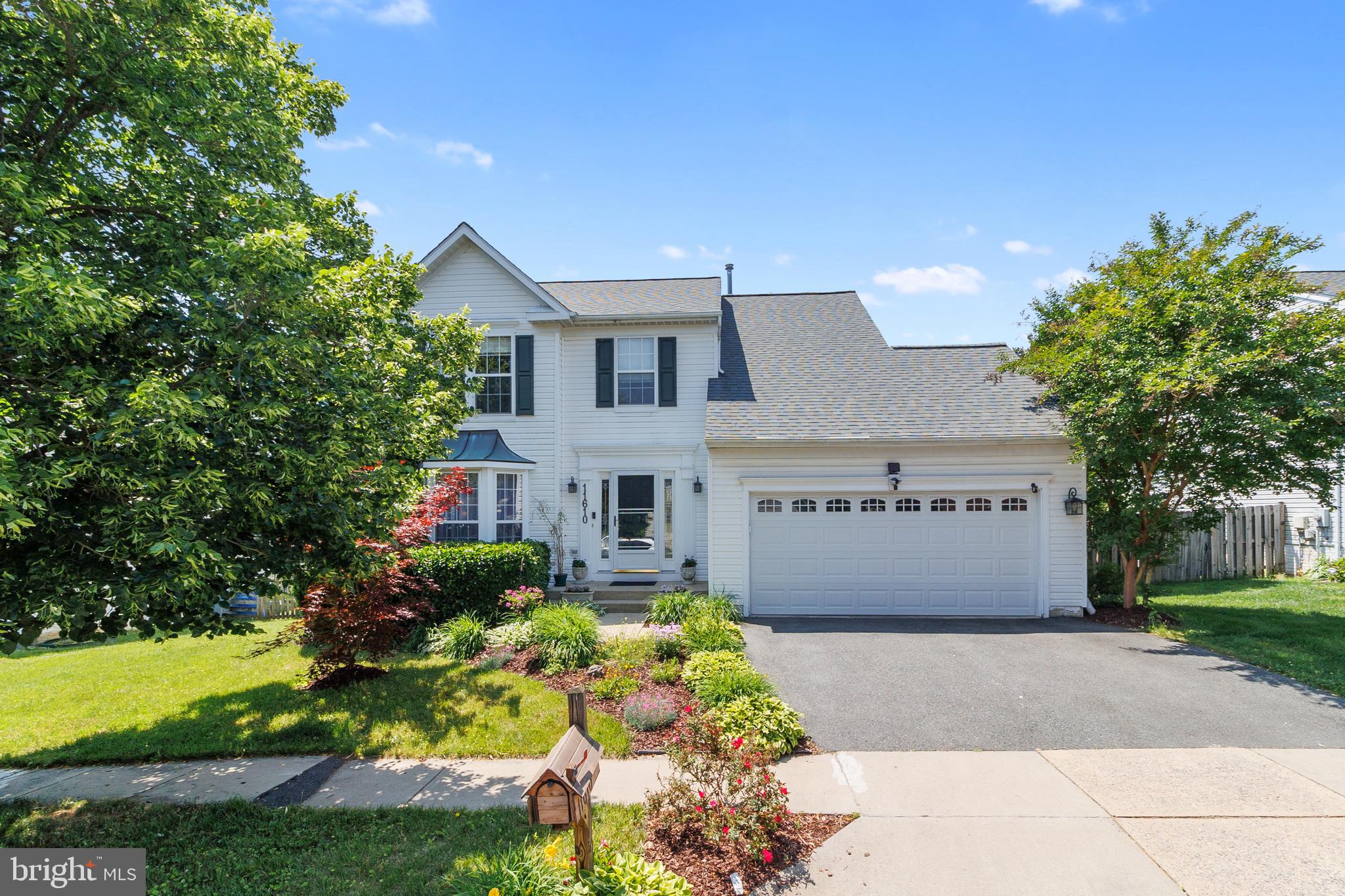 SENECA CROSSING - Residential