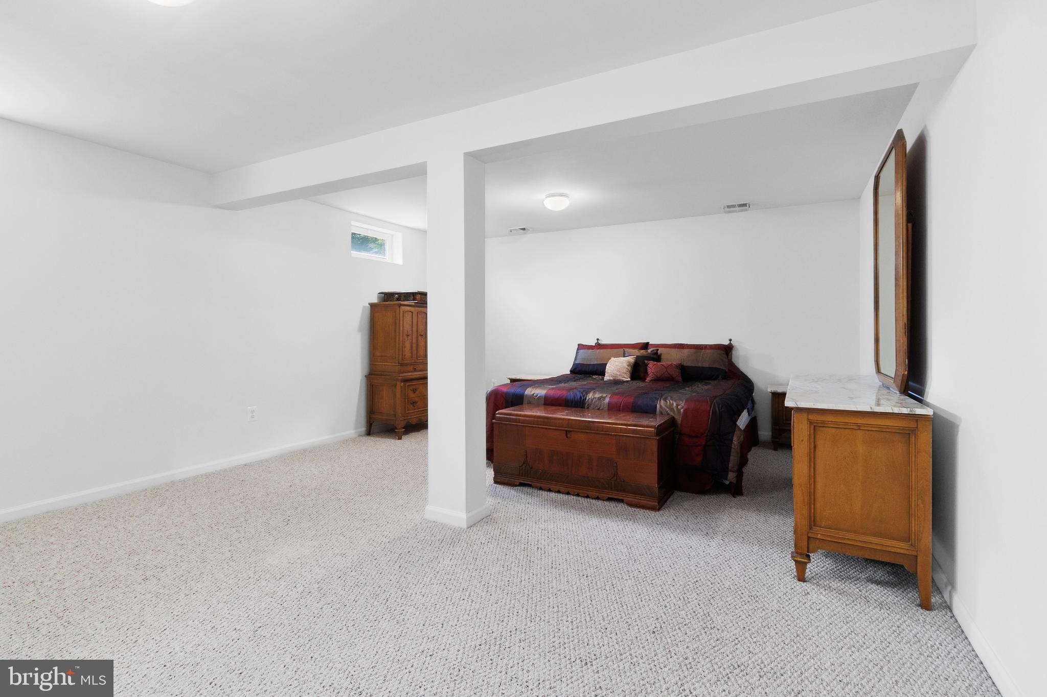 SENECA CROSSING - Residential