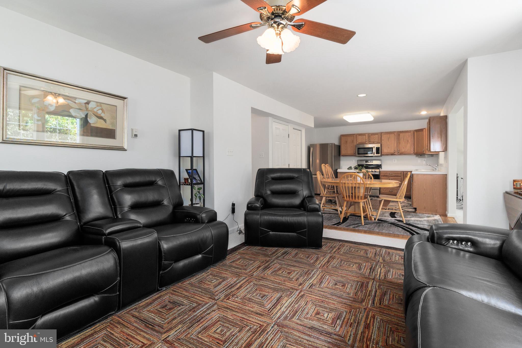 SENECA CROSSING - Residential