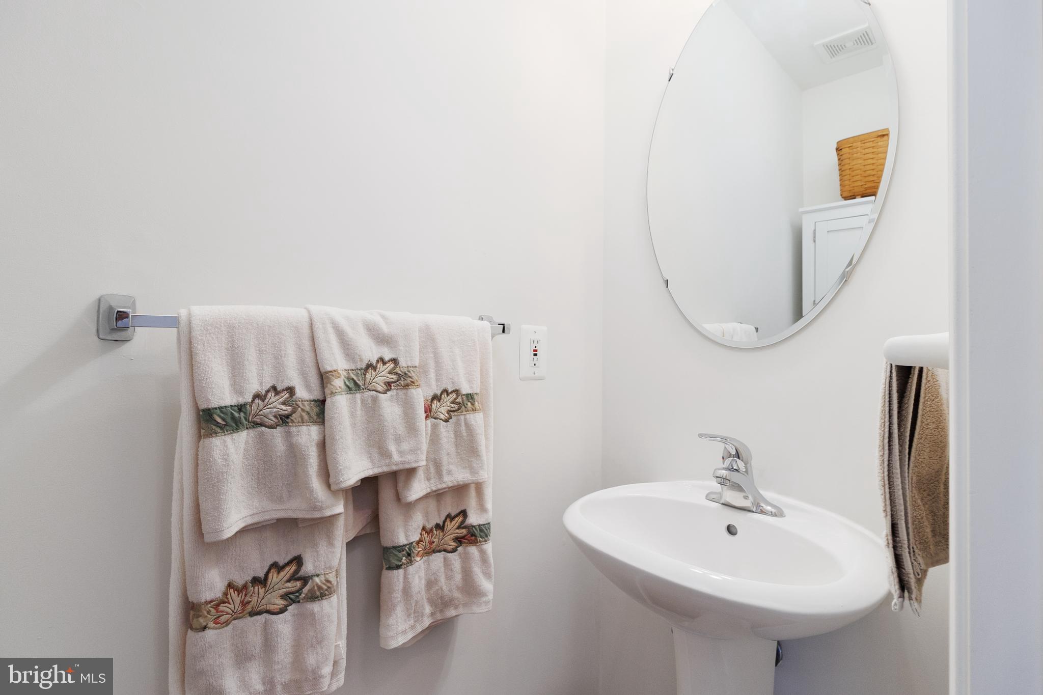 SENECA CROSSING - Residential