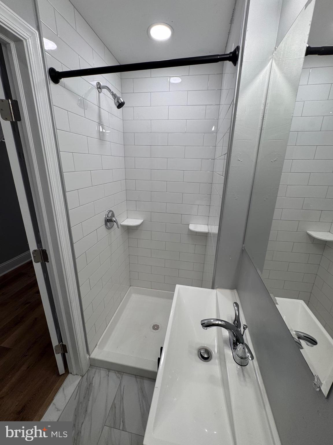 MILTON-MONTFORD - Residential Lease