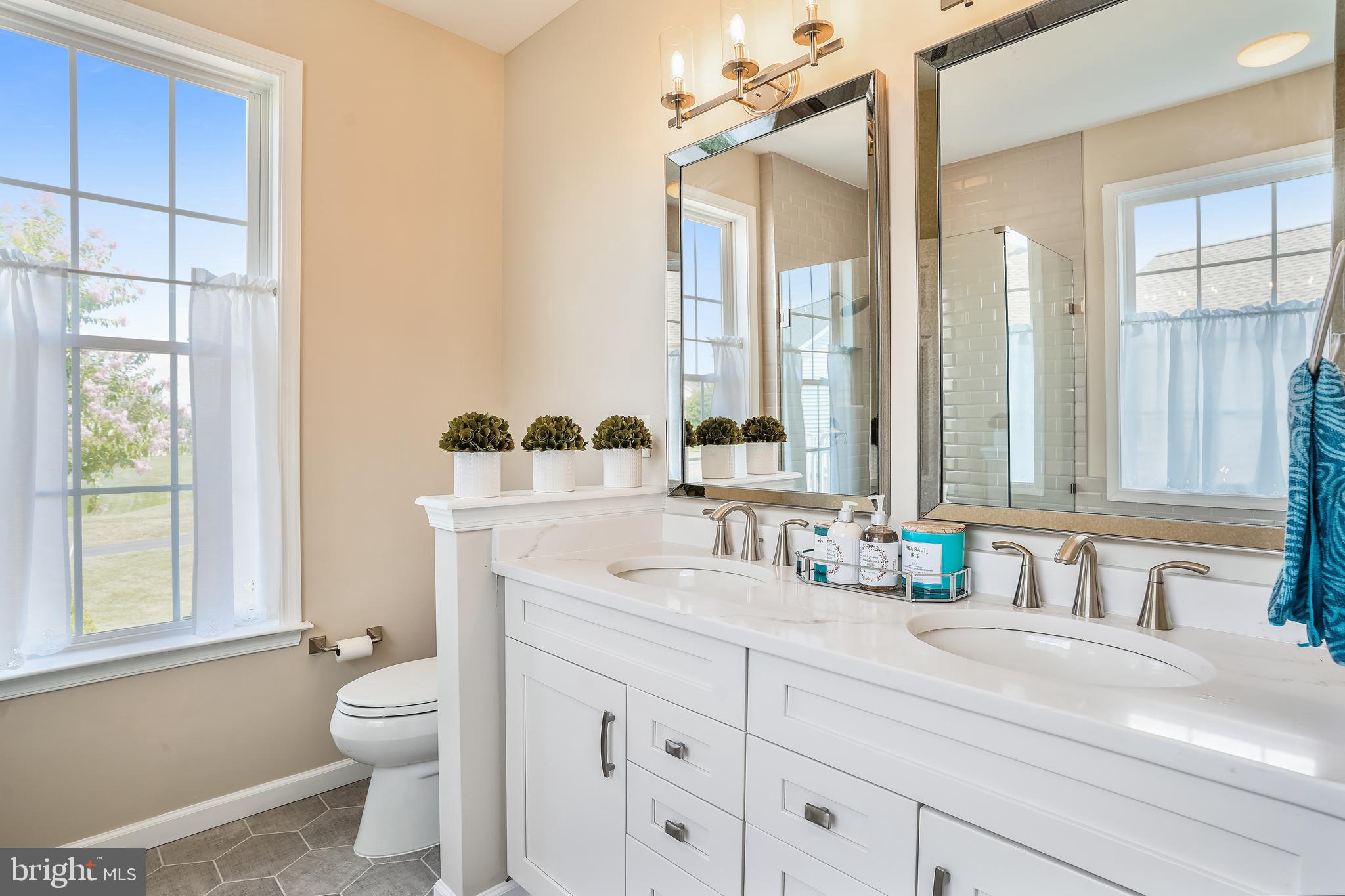 HERITAGE HUNT - Residential