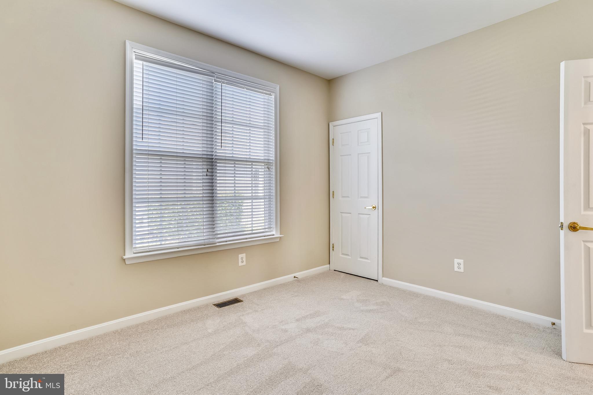 HERITAGE HUNT - Residential