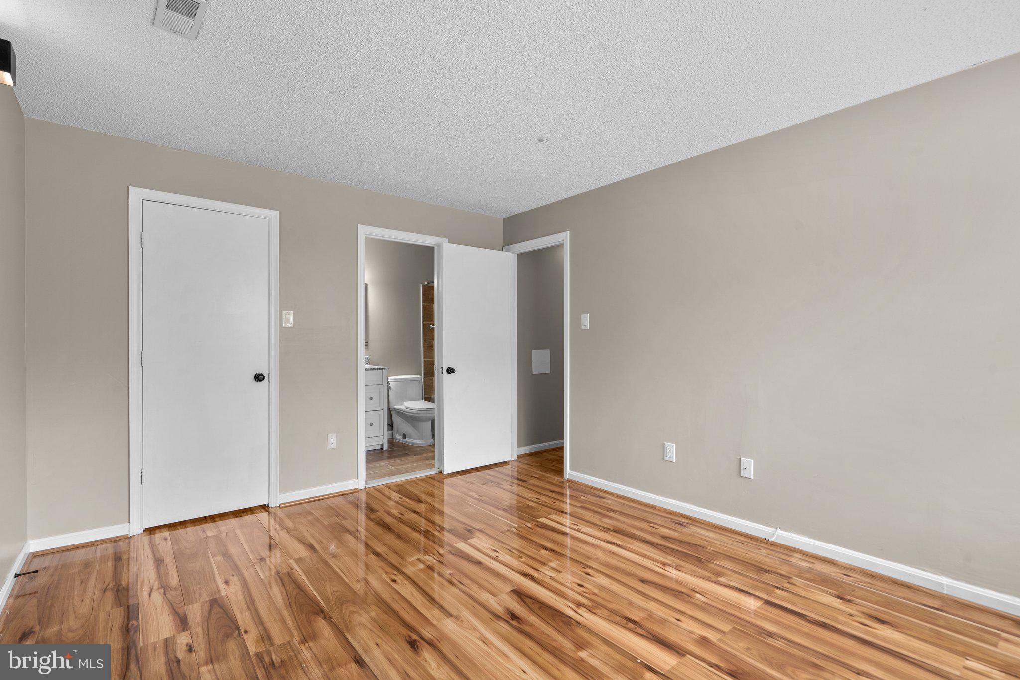 WINTERGATE AT LONGMEAD CROSSING - Residential