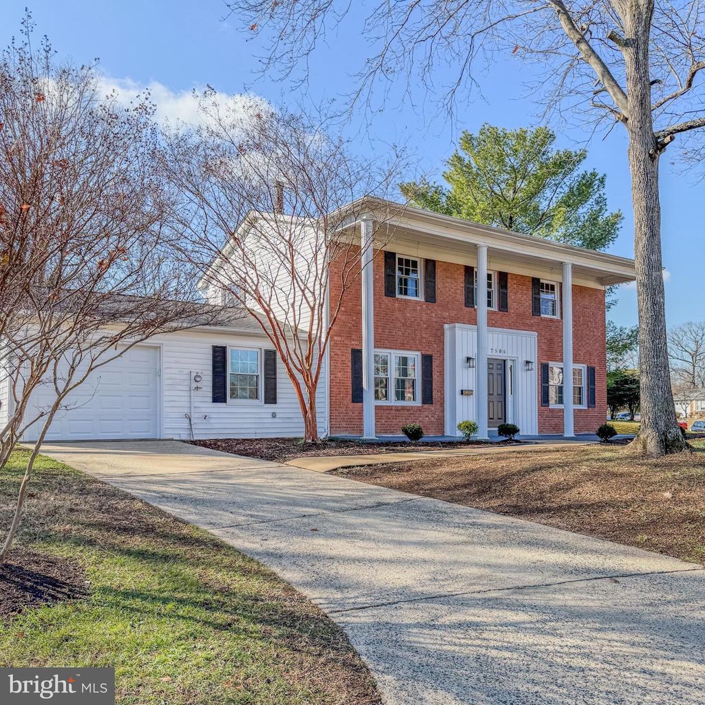 Photo of 7506 Todd Place, MANASSAS, VA 20109 (MLS # VAPW2108376)