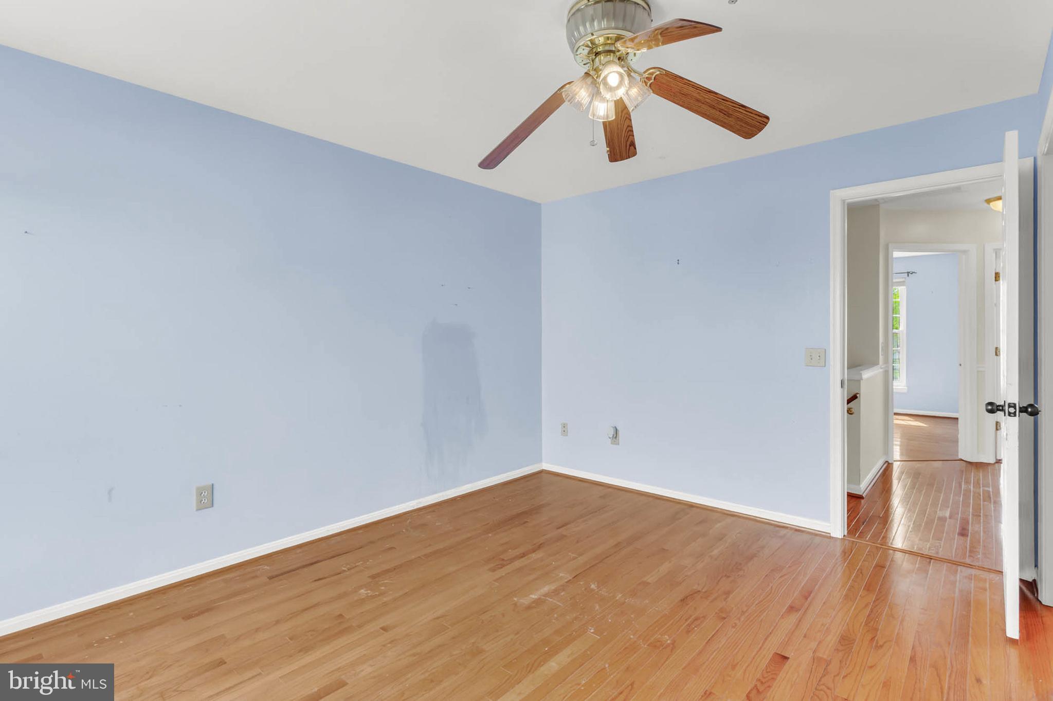 SEVEN OAKS - Residential