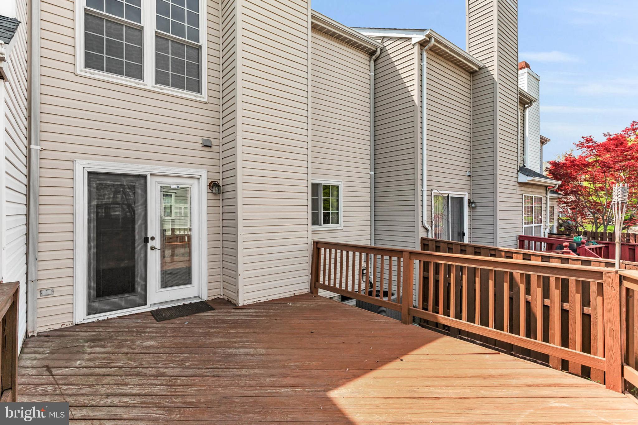 SEVEN OAKS - Residential