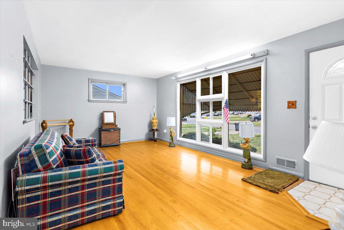 GLEN GARDENS - Residential