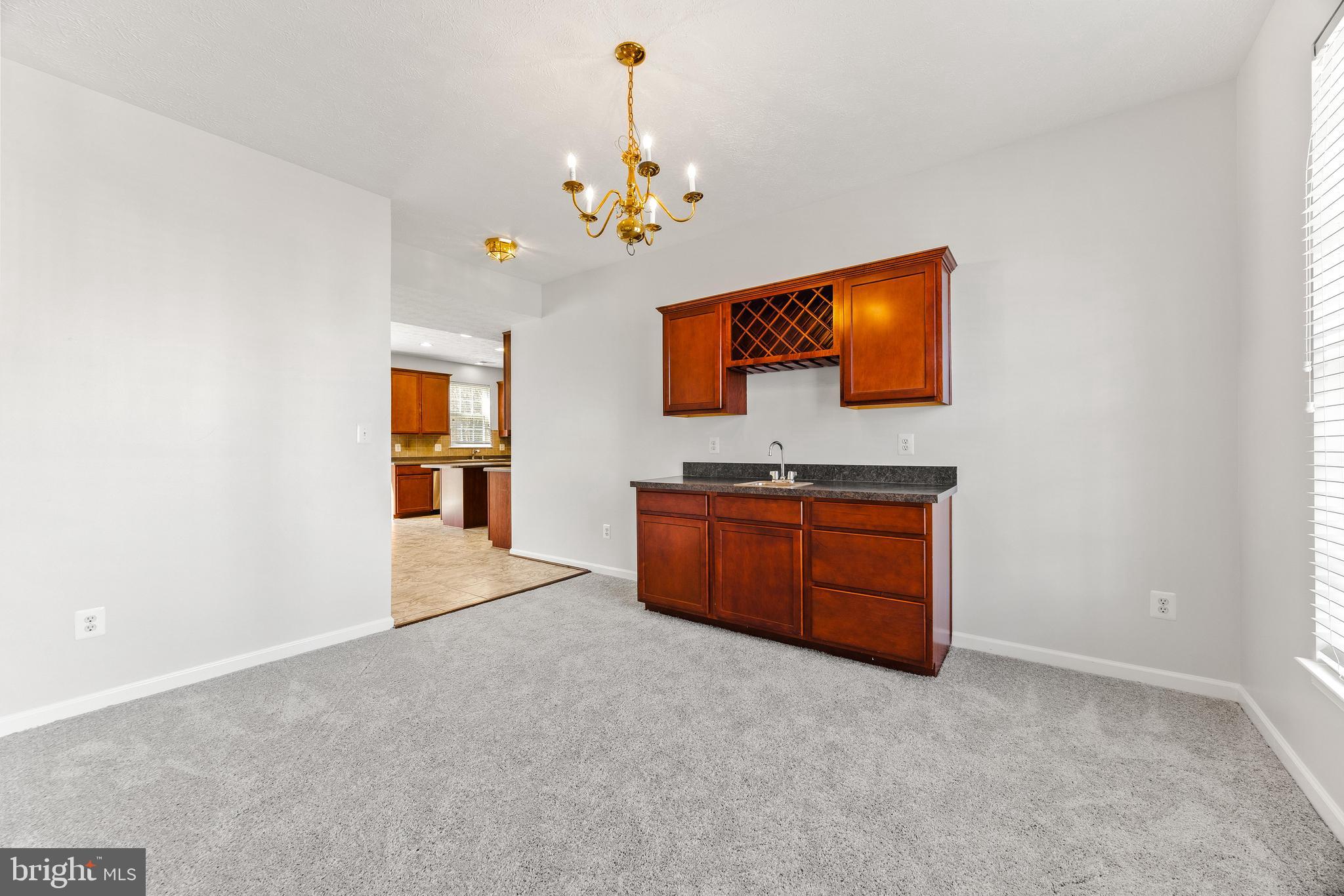 SAVANNAH OVERLOOK - Residential