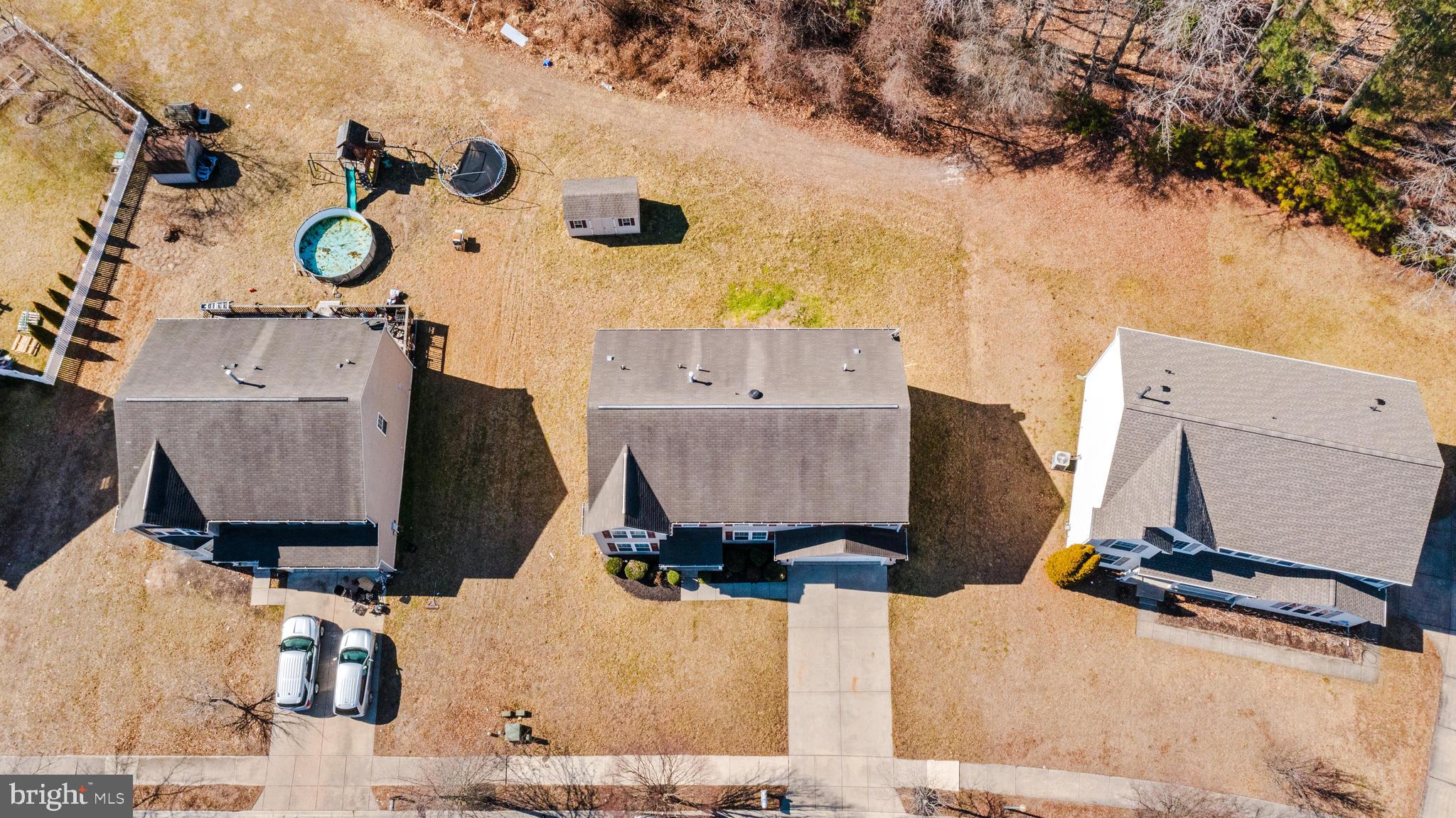 SAVANNAH OVERLOOK - Residential