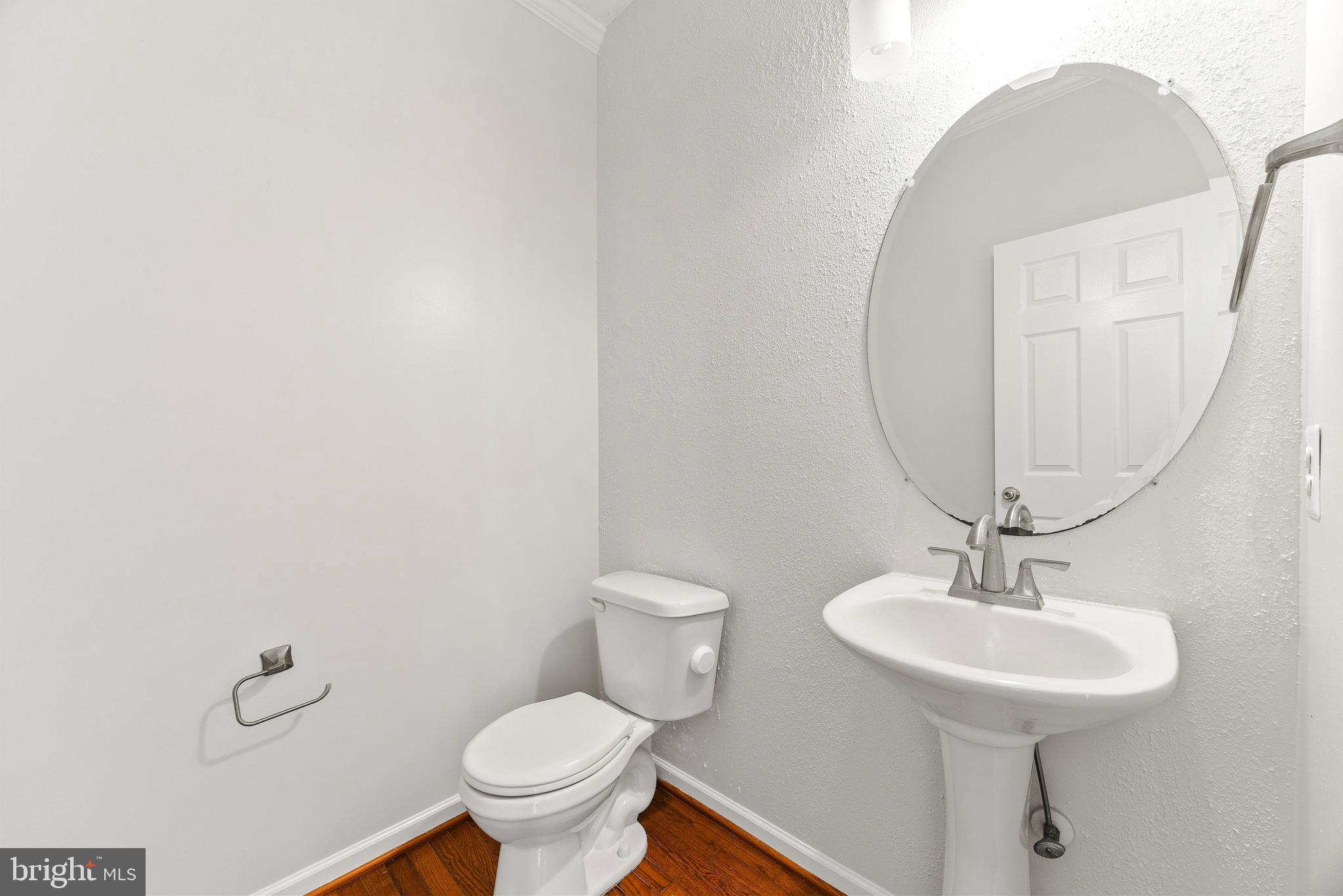 SAVANNAH OVERLOOK - Residential