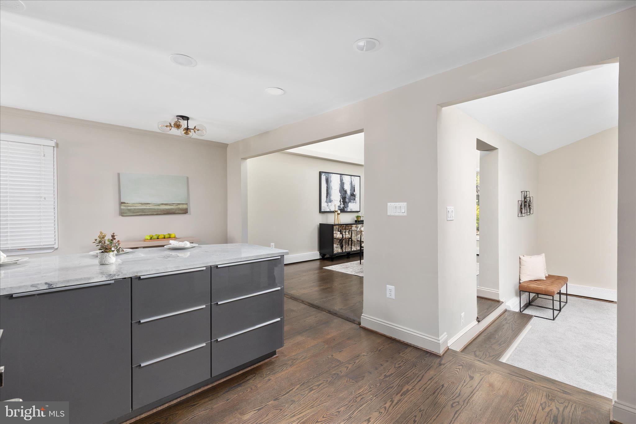 PIMMIT HILLS - Residential