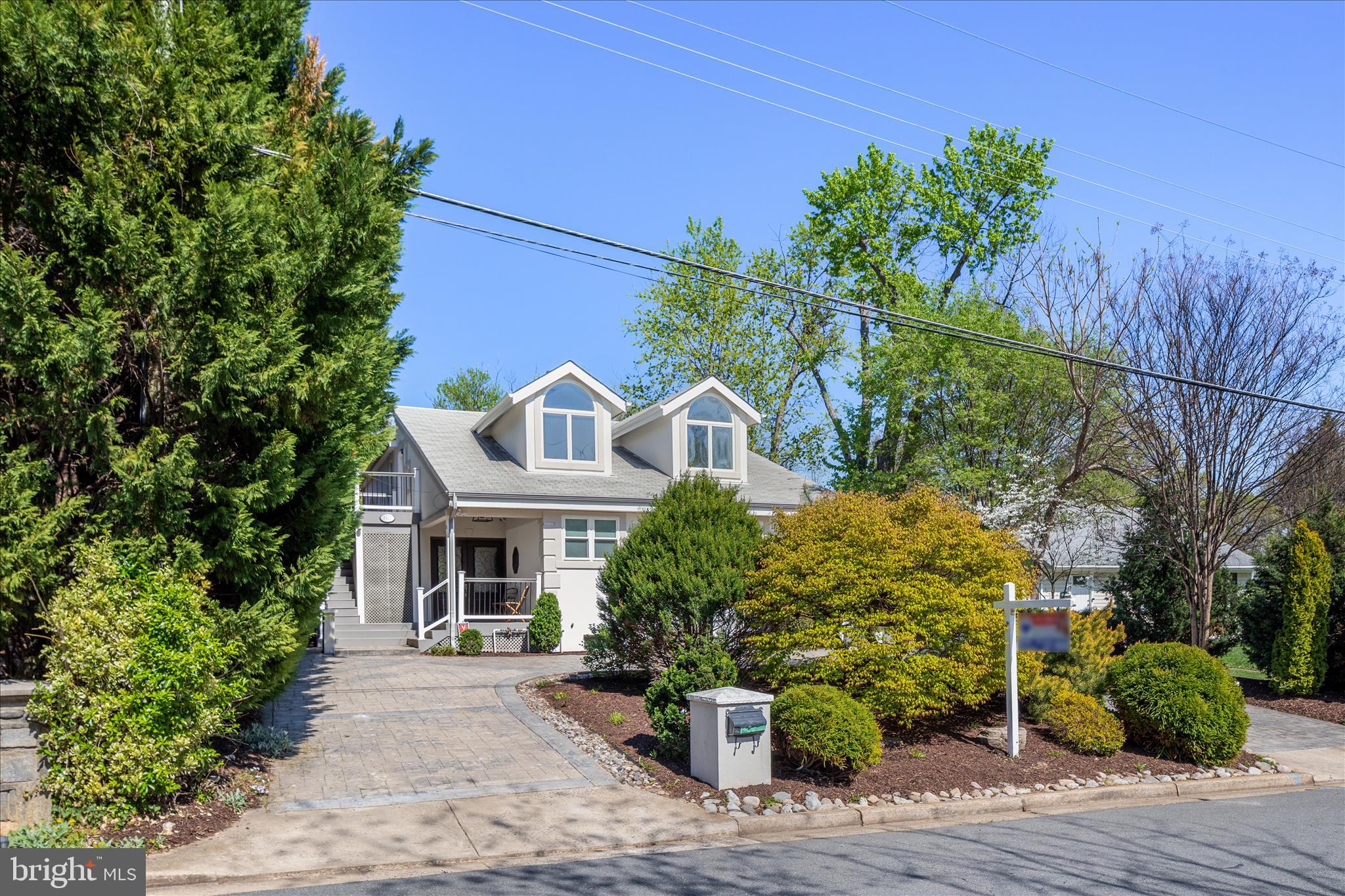 PIMMIT HILLS - Residential