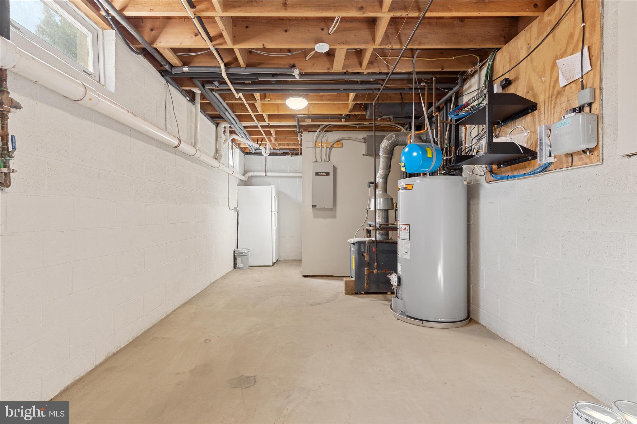 PIMMIT HILLS - Residential