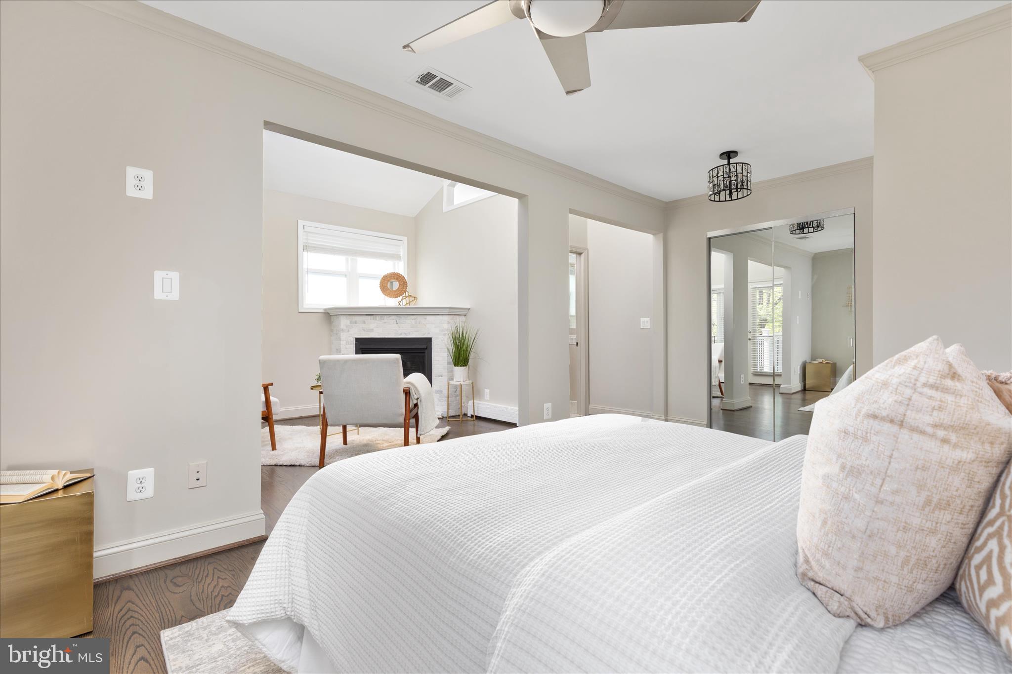 PIMMIT HILLS - Residential