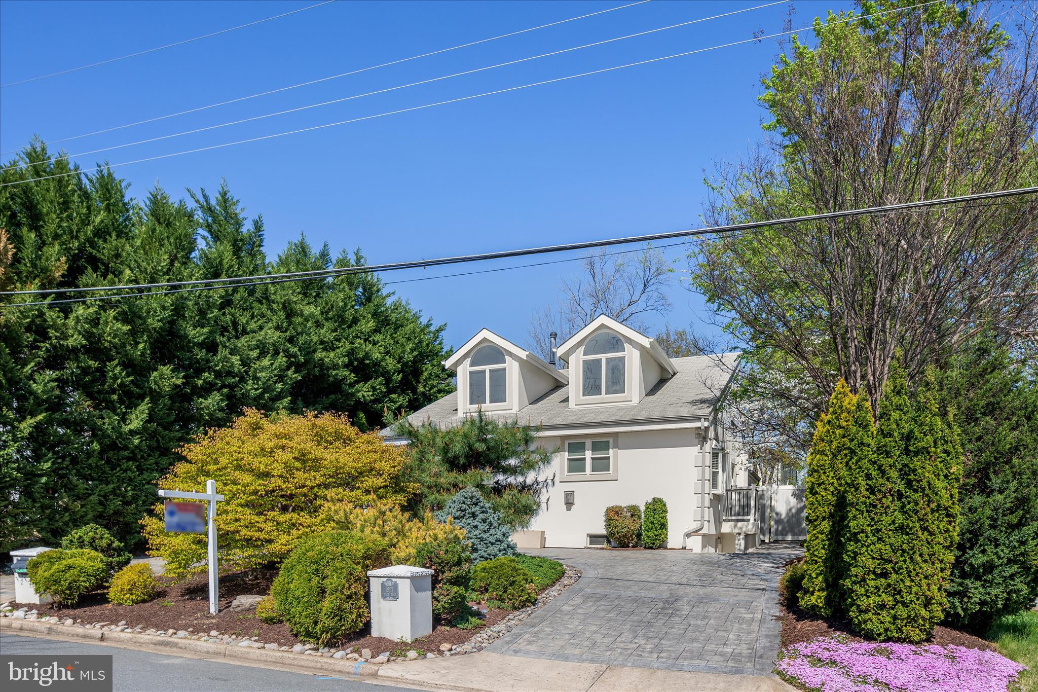 PIMMIT HILLS - Residential