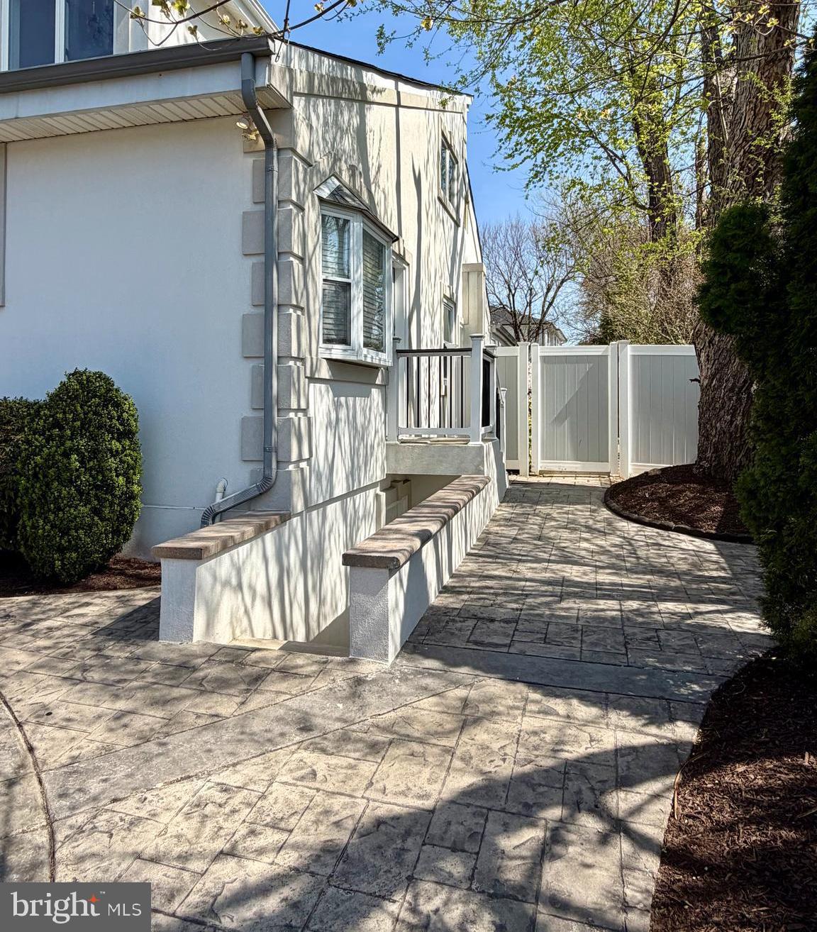 PIMMIT HILLS - Residential