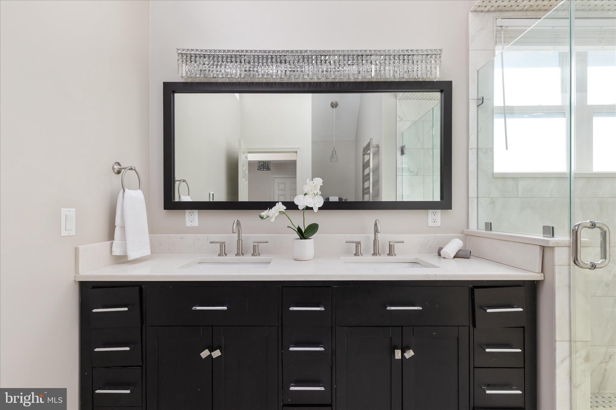 PIMMIT HILLS - Residential