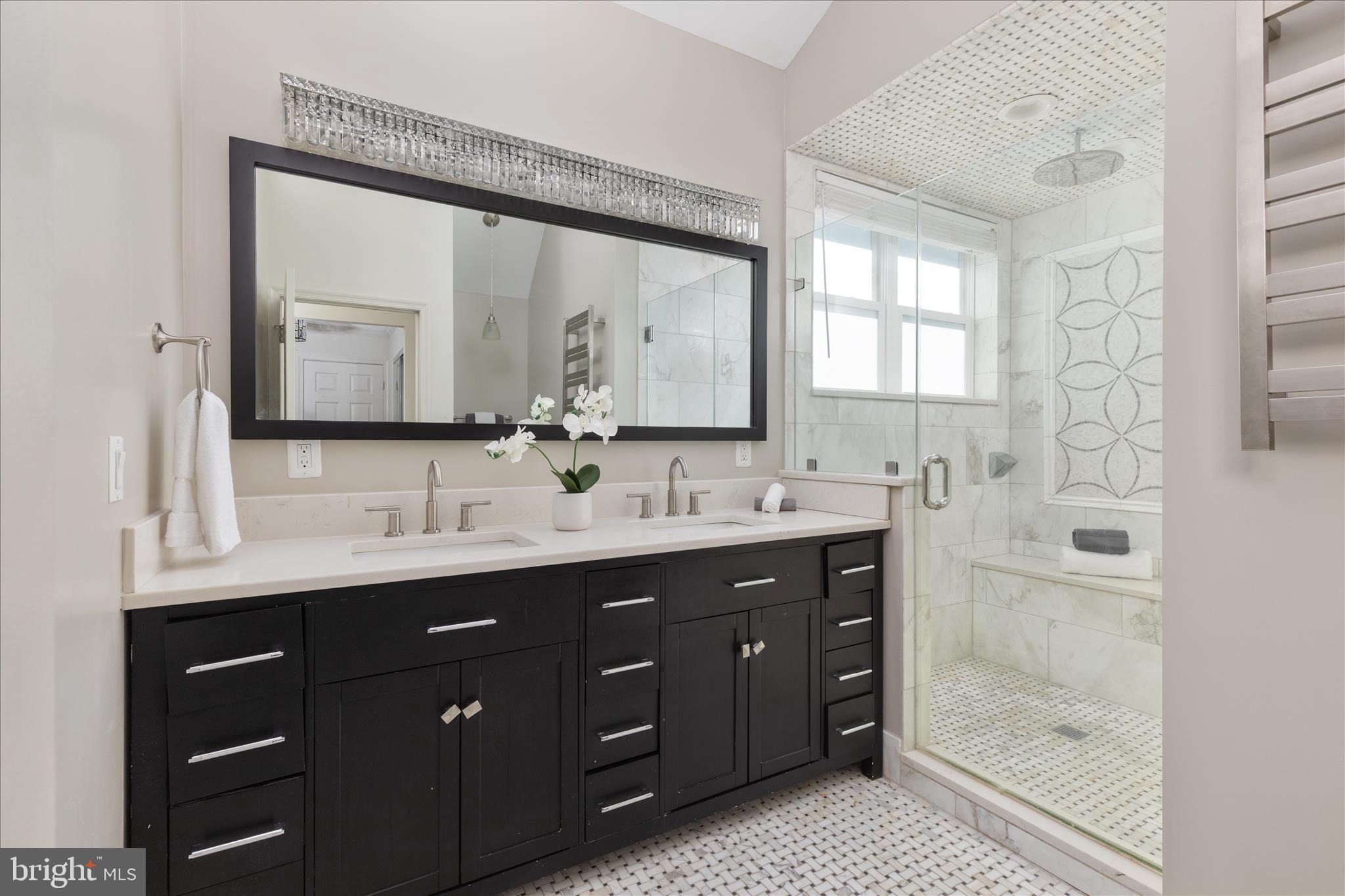 PIMMIT HILLS - Residential