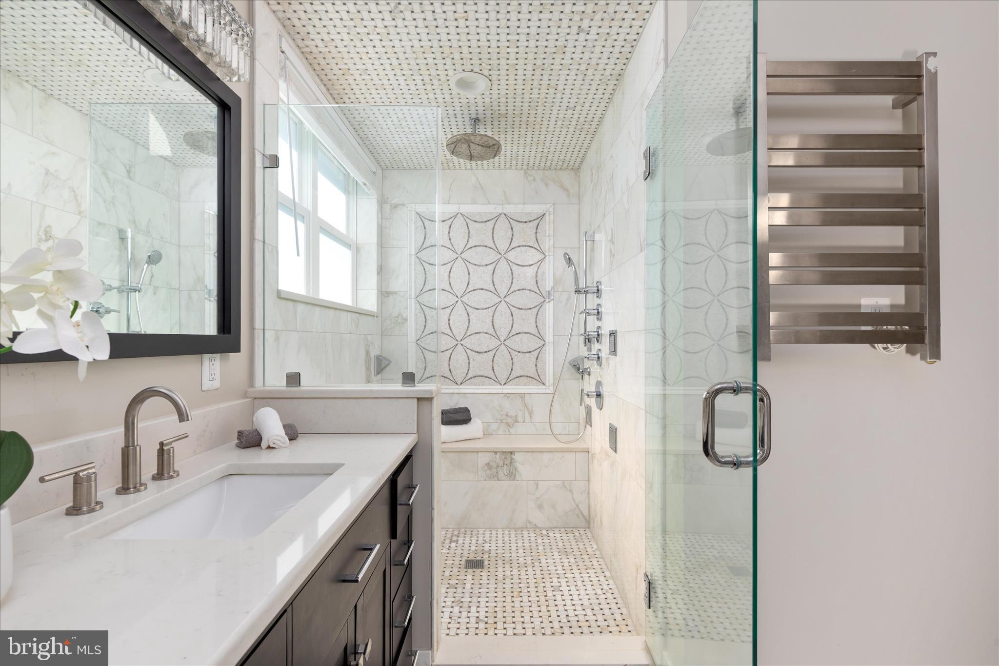 PIMMIT HILLS - Residential