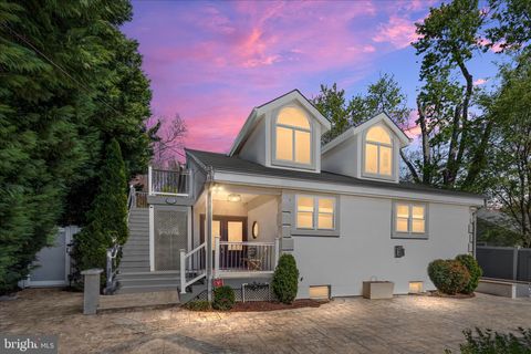 1921 WARE ROAD FALLS CHURCH VA 22043