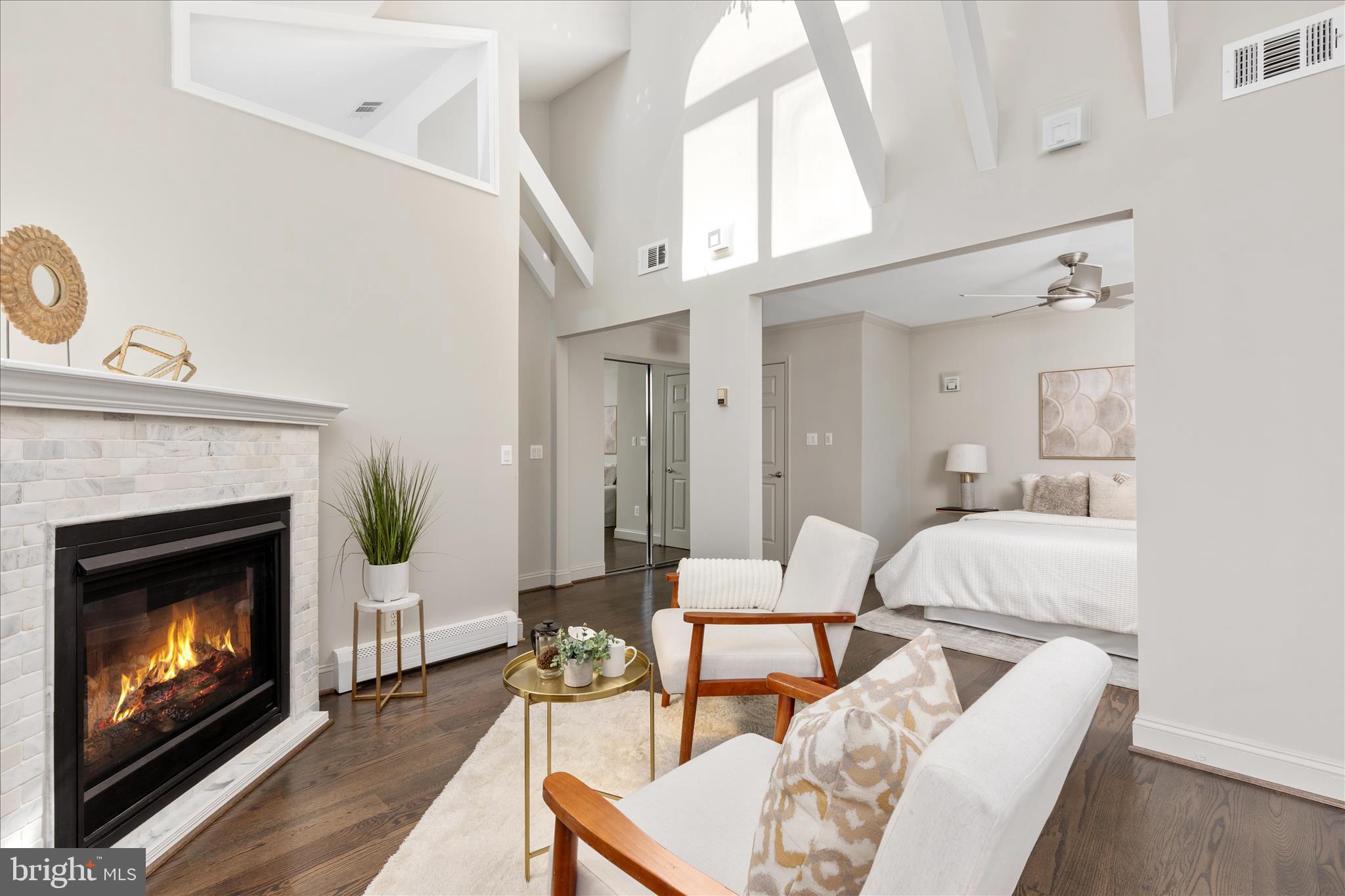 PIMMIT HILLS - Residential