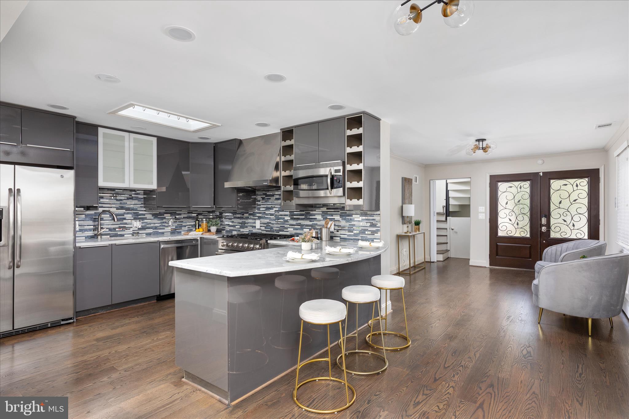 PIMMIT HILLS - Residential