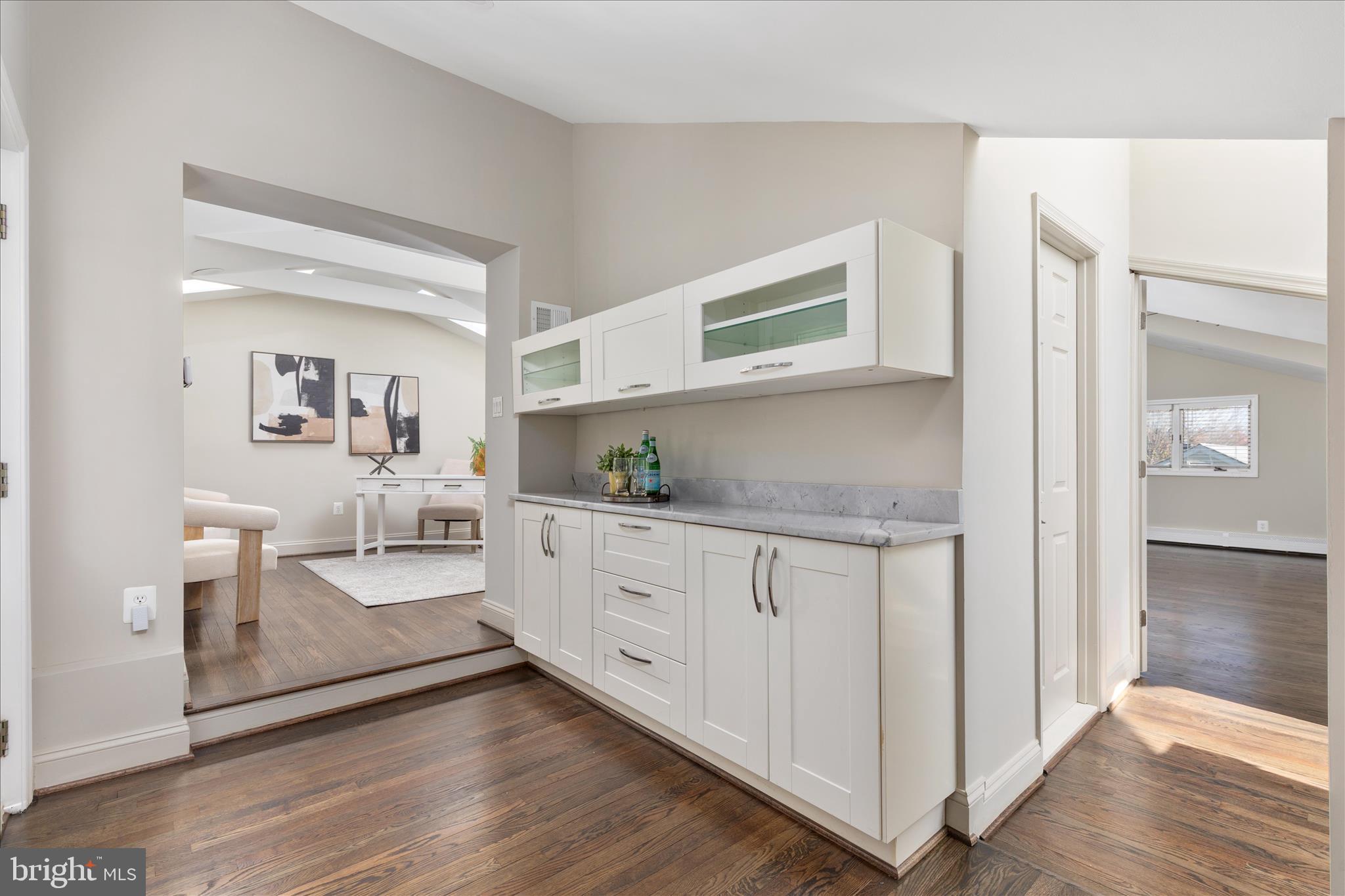 PIMMIT HILLS - Residential