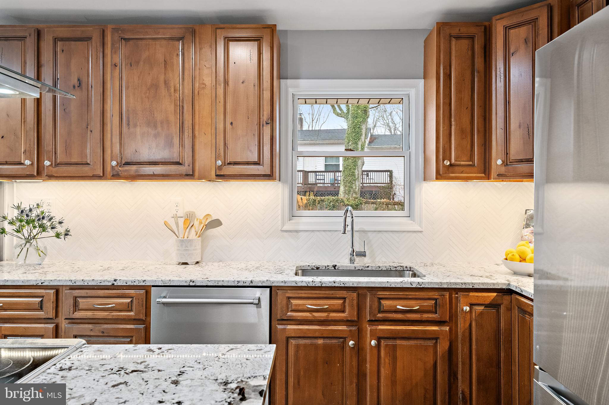 LINCOLN HEIGHTS - Residential