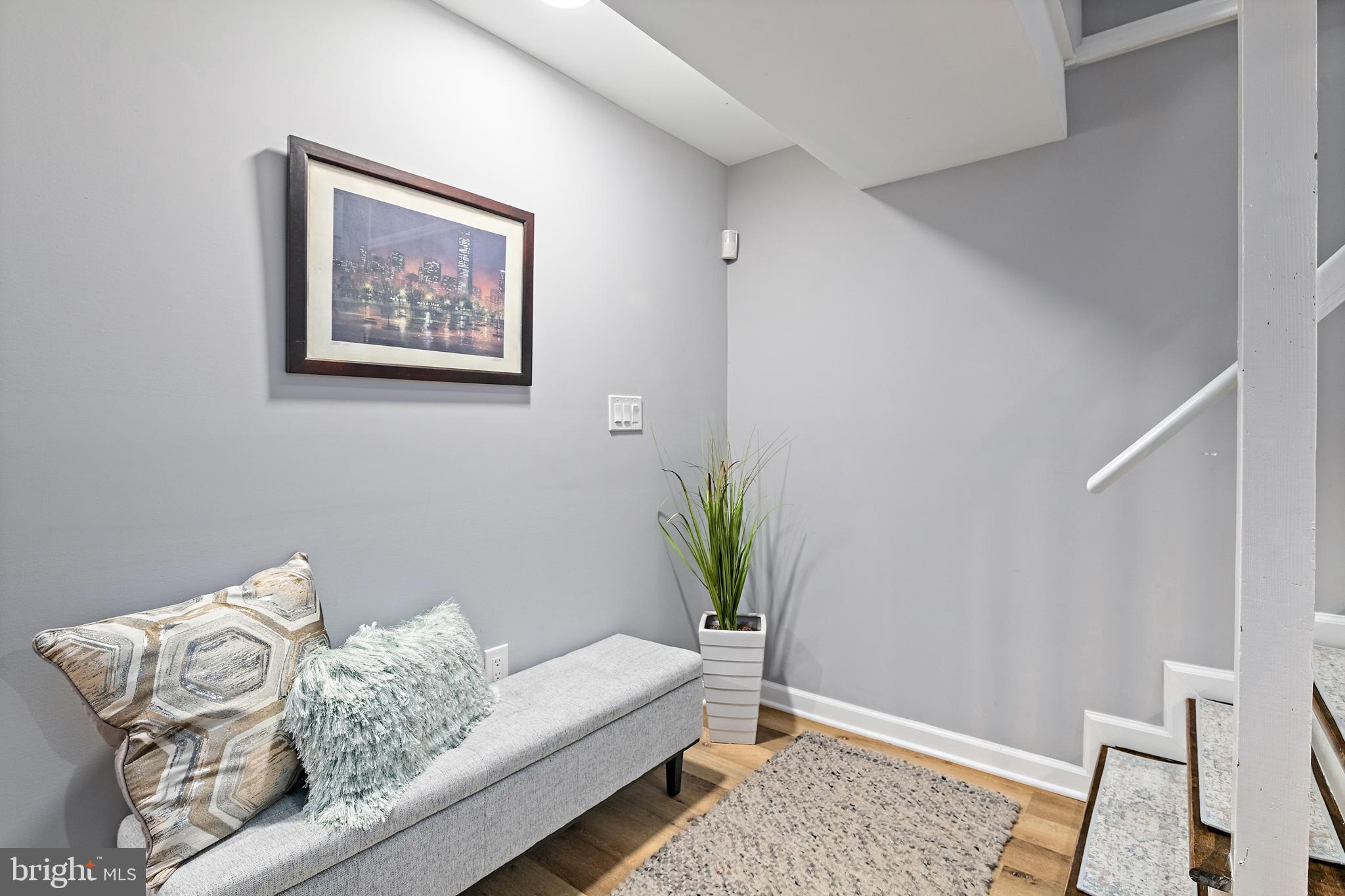 LINCOLN HEIGHTS - Residential