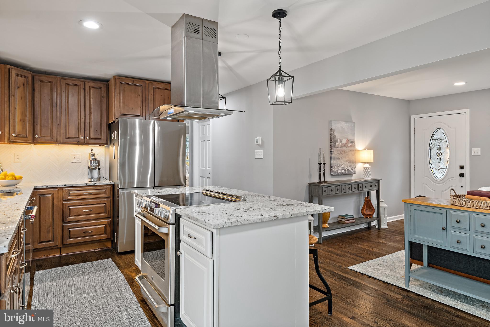 LINCOLN HEIGHTS - Residential