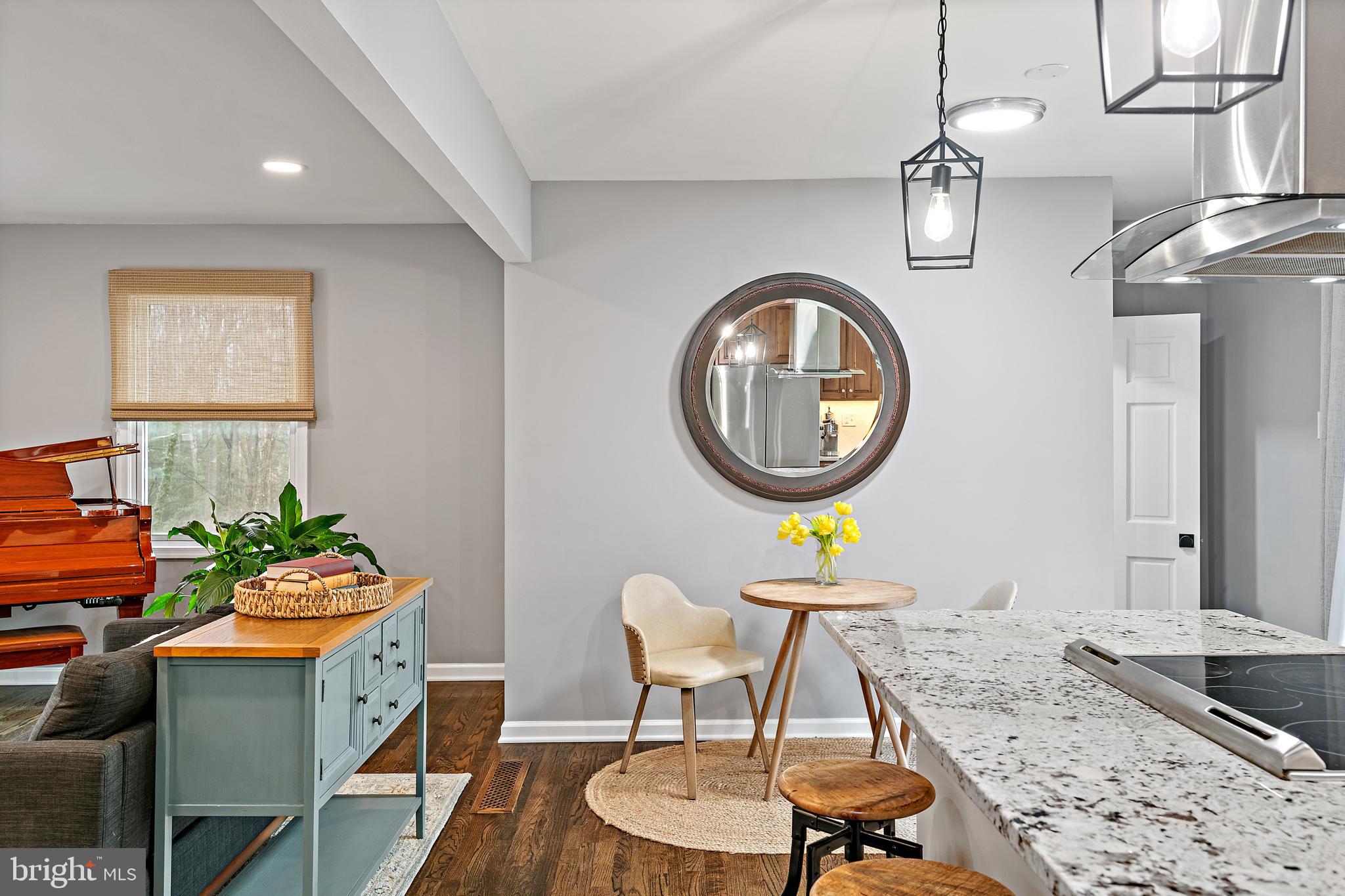 LINCOLN HEIGHTS - Residential