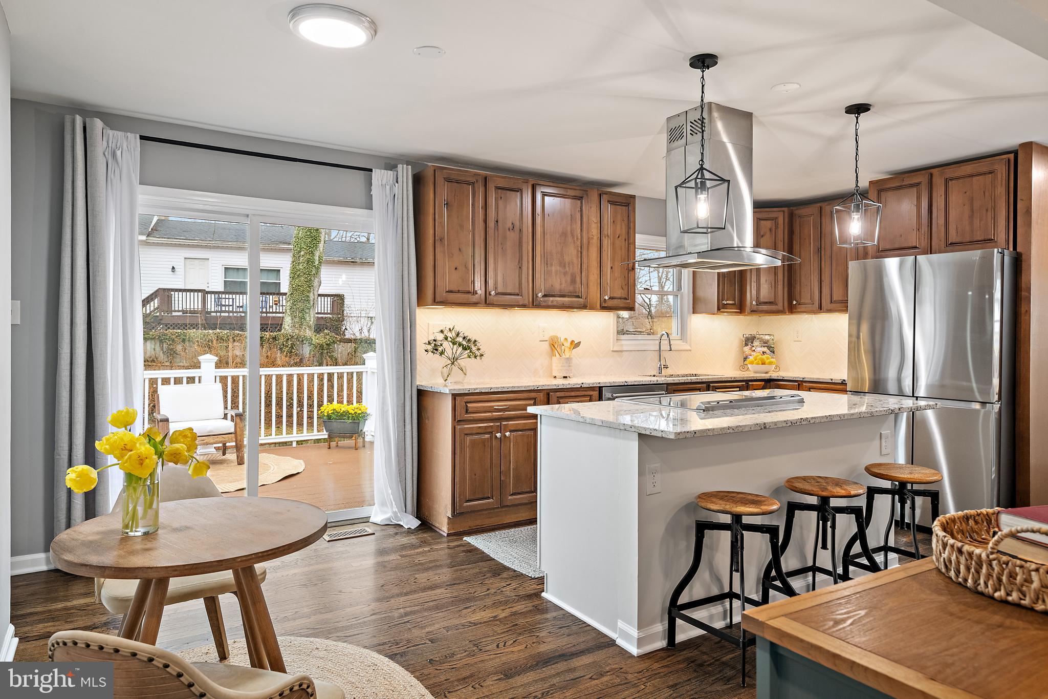 LINCOLN HEIGHTS - Residential