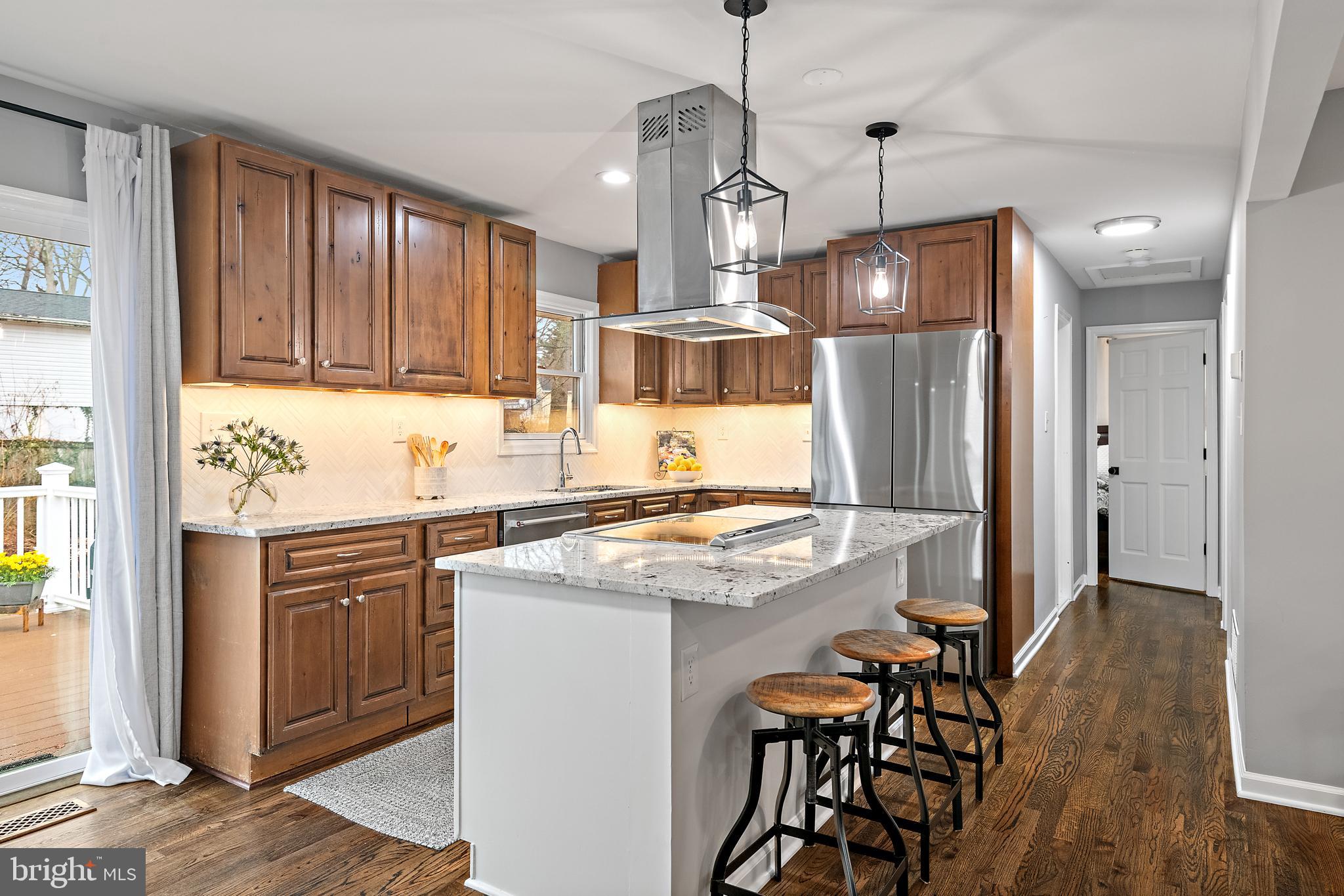 LINCOLN HEIGHTS - Residential