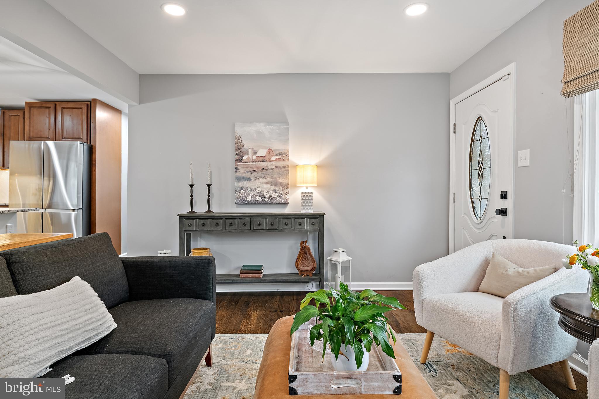 LINCOLN HEIGHTS - Residential