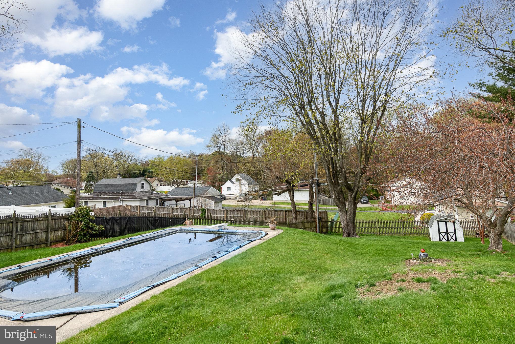 EDGEWOOD MEADOWS - Residential