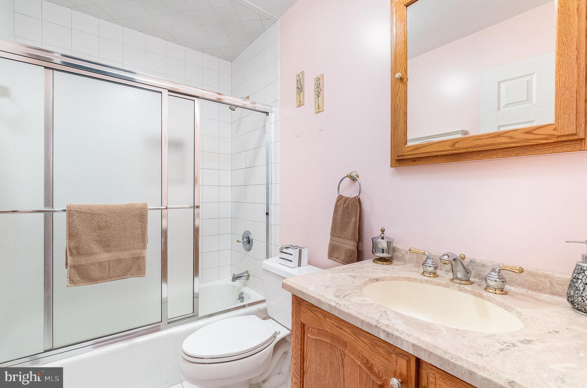 EDGEWOOD MEADOWS - Residential