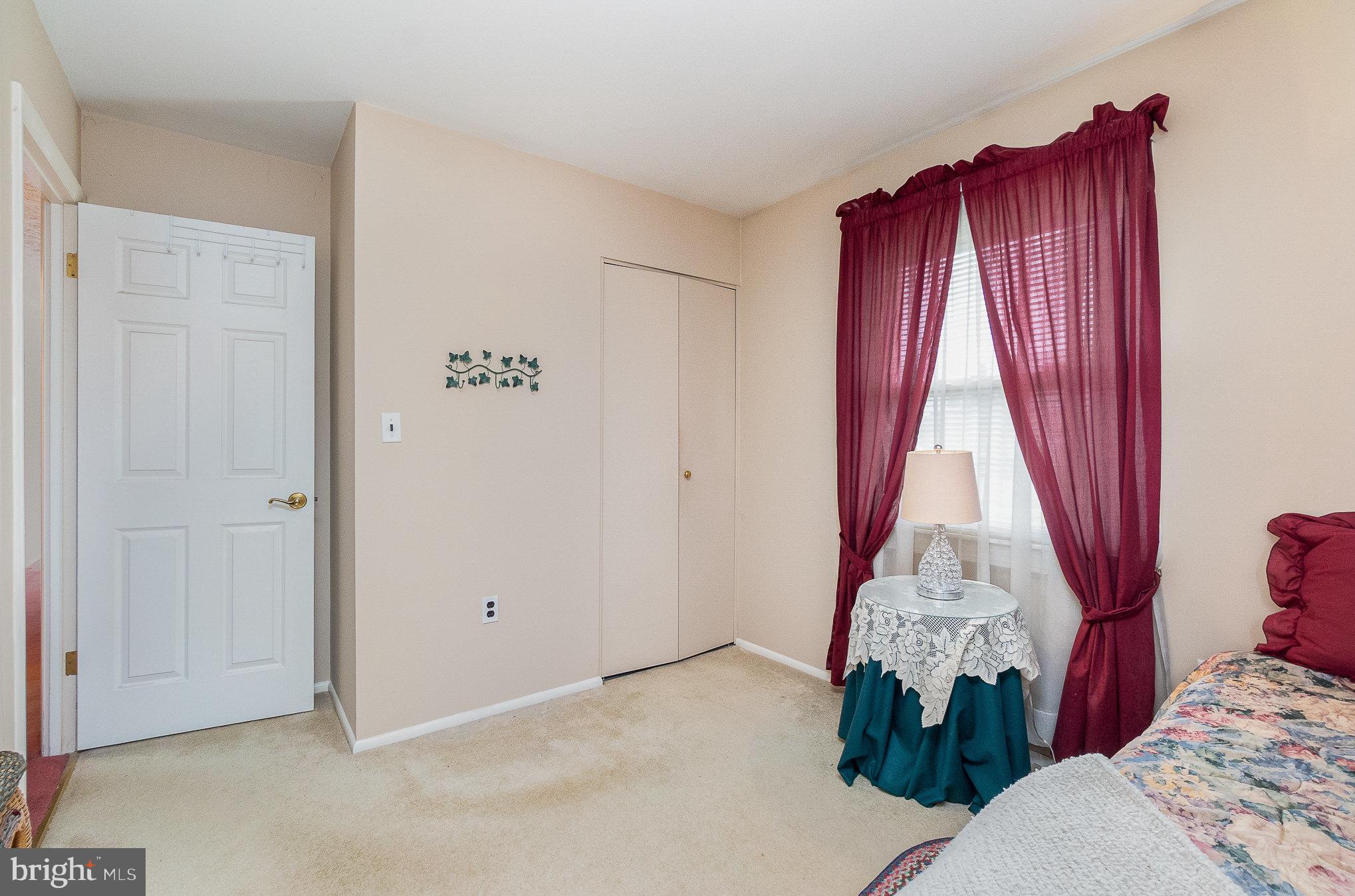 EDGEWOOD MEADOWS - Residential