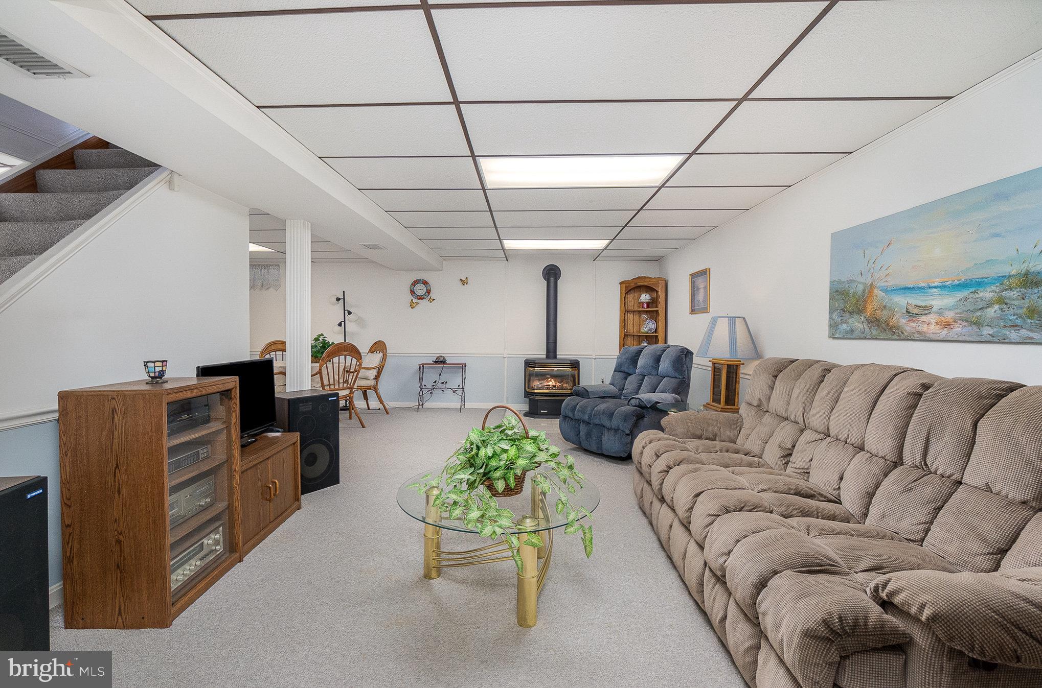 EDGEWOOD MEADOWS - Residential