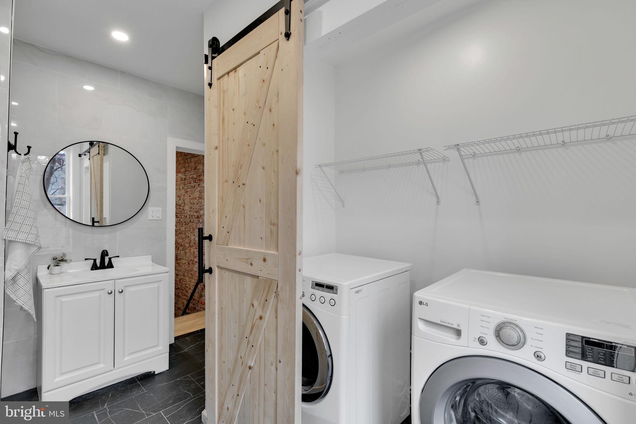 PORT RICHMOND - Residential