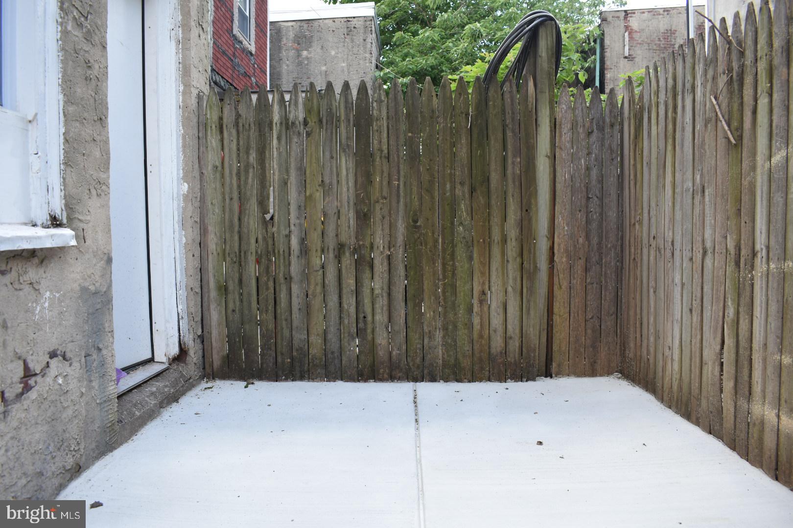 PORT RICHMOND - Residential
