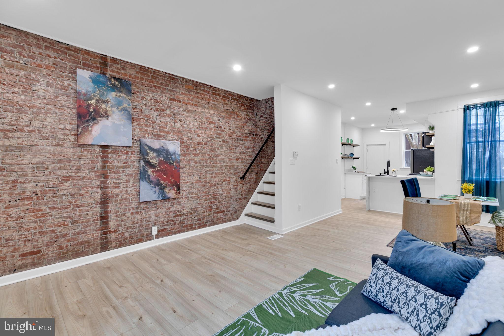 PORT RICHMOND - Residential