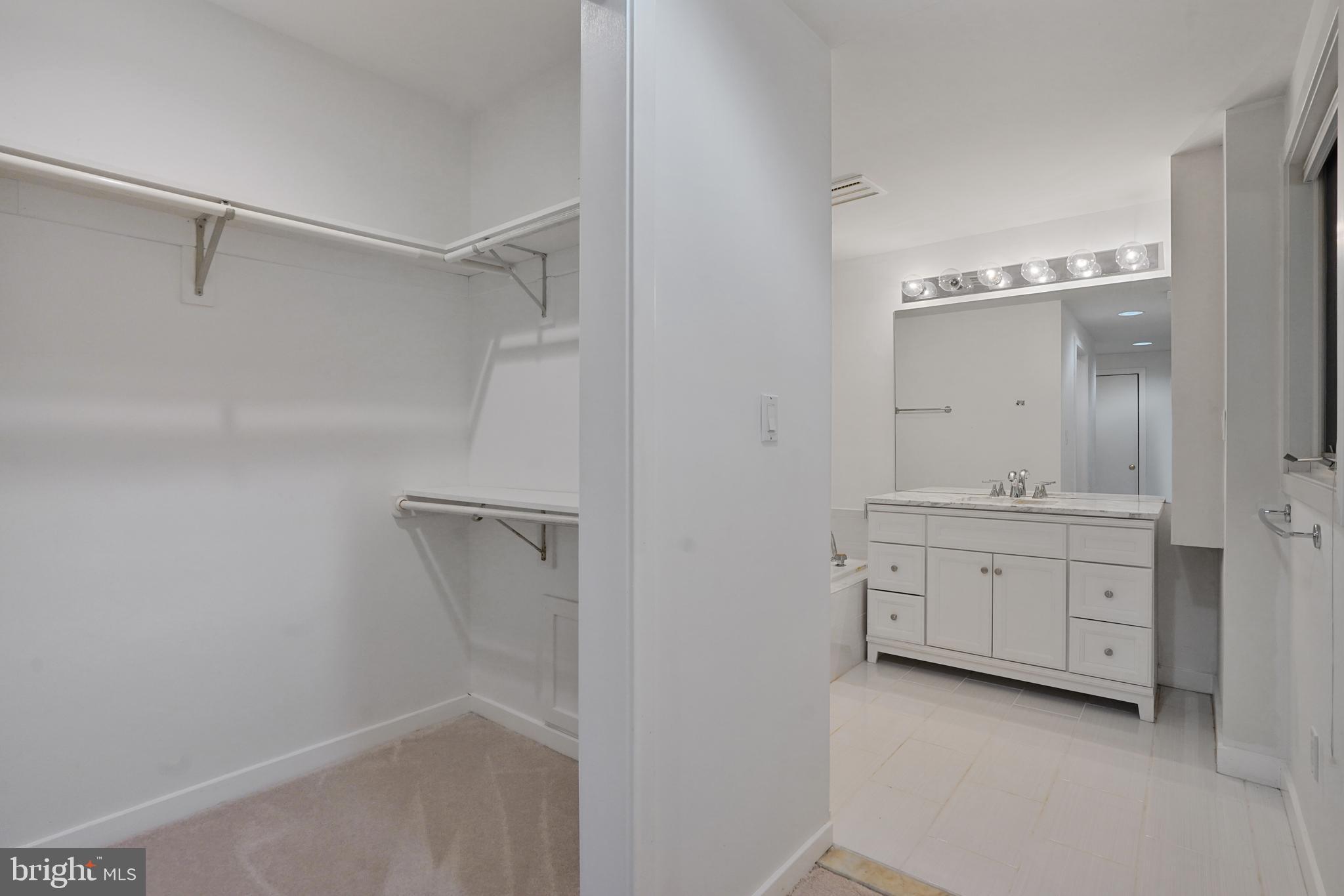 SWINKS MILL - Residential