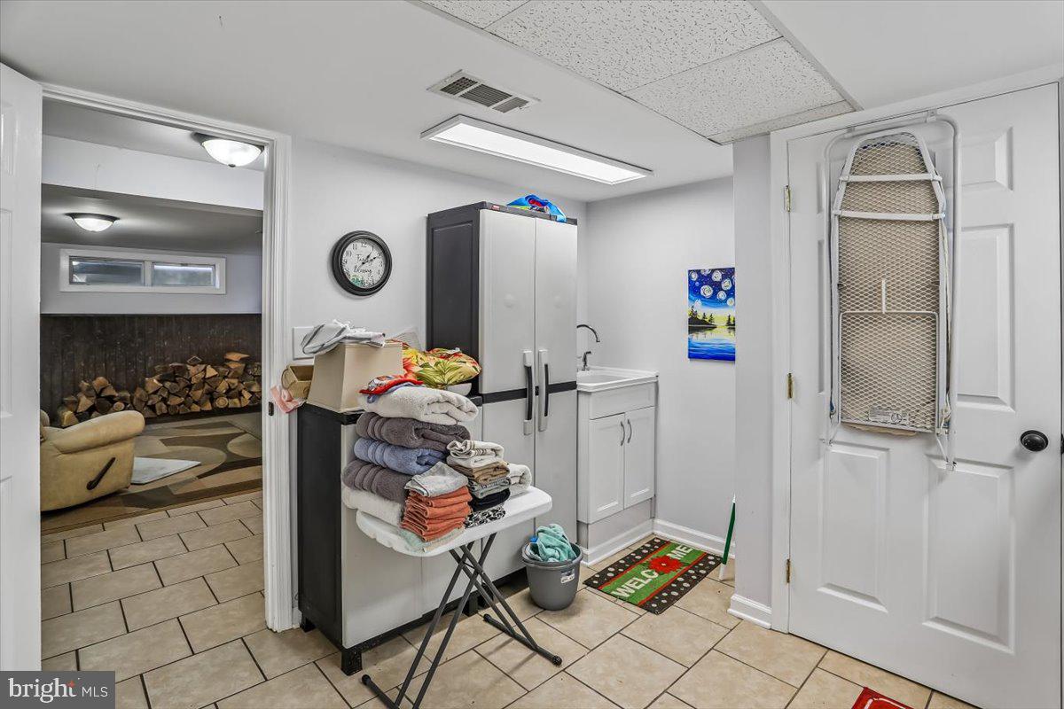 OAKLAND - Residential
