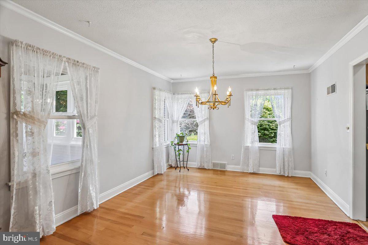 OAKLAND - Residential