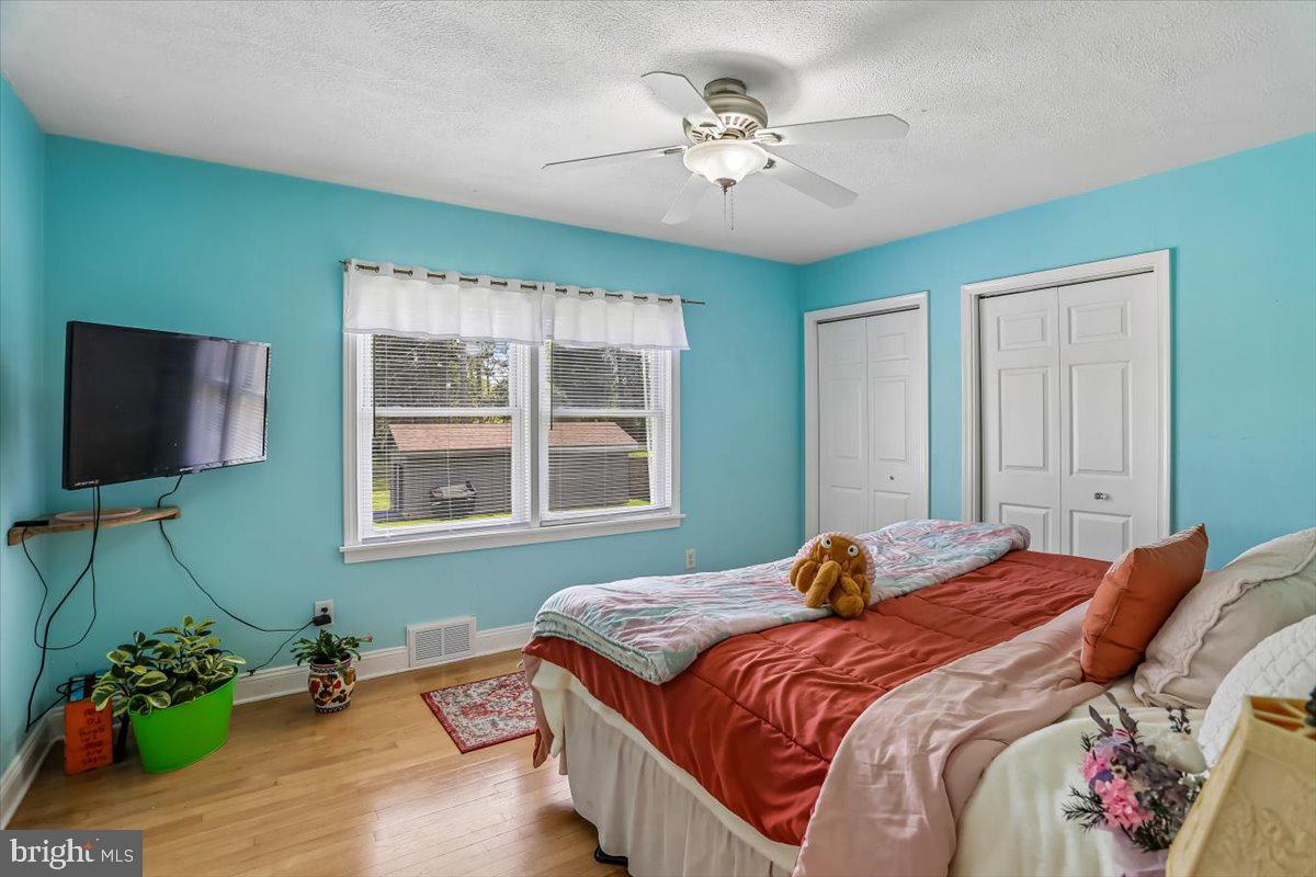 OAKLAND - Residential